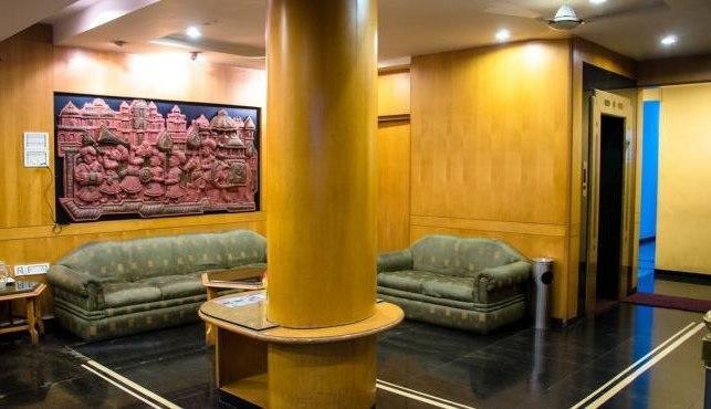 Hotel Bombay Tiffanys مَسّور المظهر الخارجي الصورة